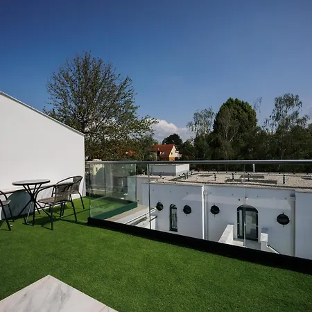 Villa Bauhaus Wellness Apartman 204 Siofok Exterior photo