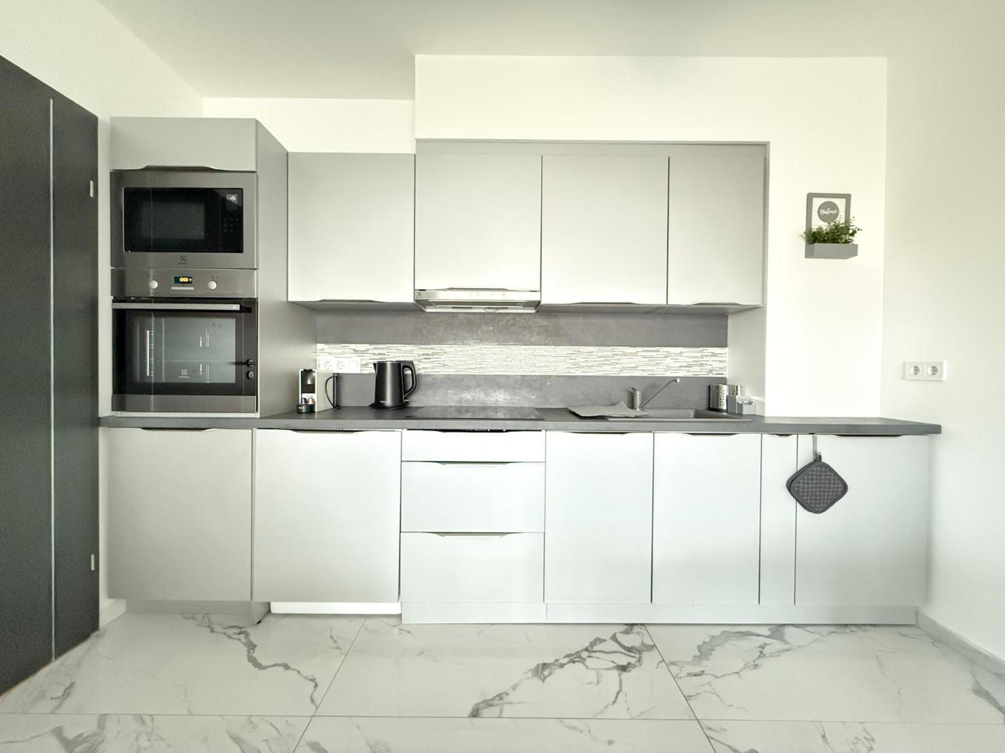 Apartment Bauhaus Wellness 204 *